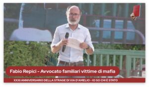 Nell’ambito della commemorazione del XXXI anniversario della strage di Via D’Amelio intitolata “Io so chi è Stato” è intervenuto l’avvocato Fabio Repici, legale dei familiari delle vittime di mafia.